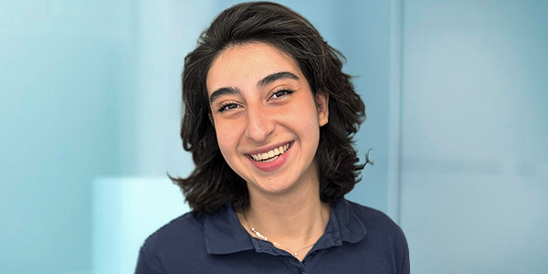 Dr. Hannah Vizaei 